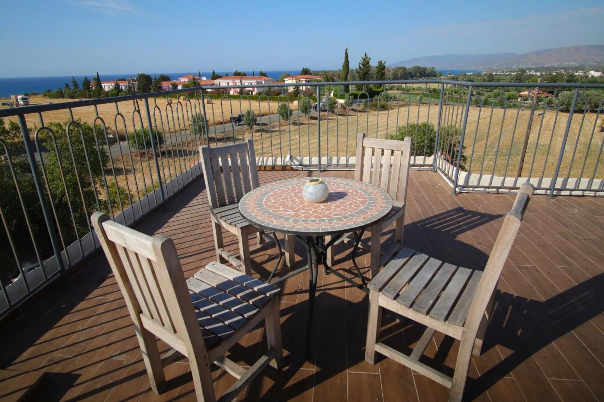 The Summer Haven Polis Exterior foto